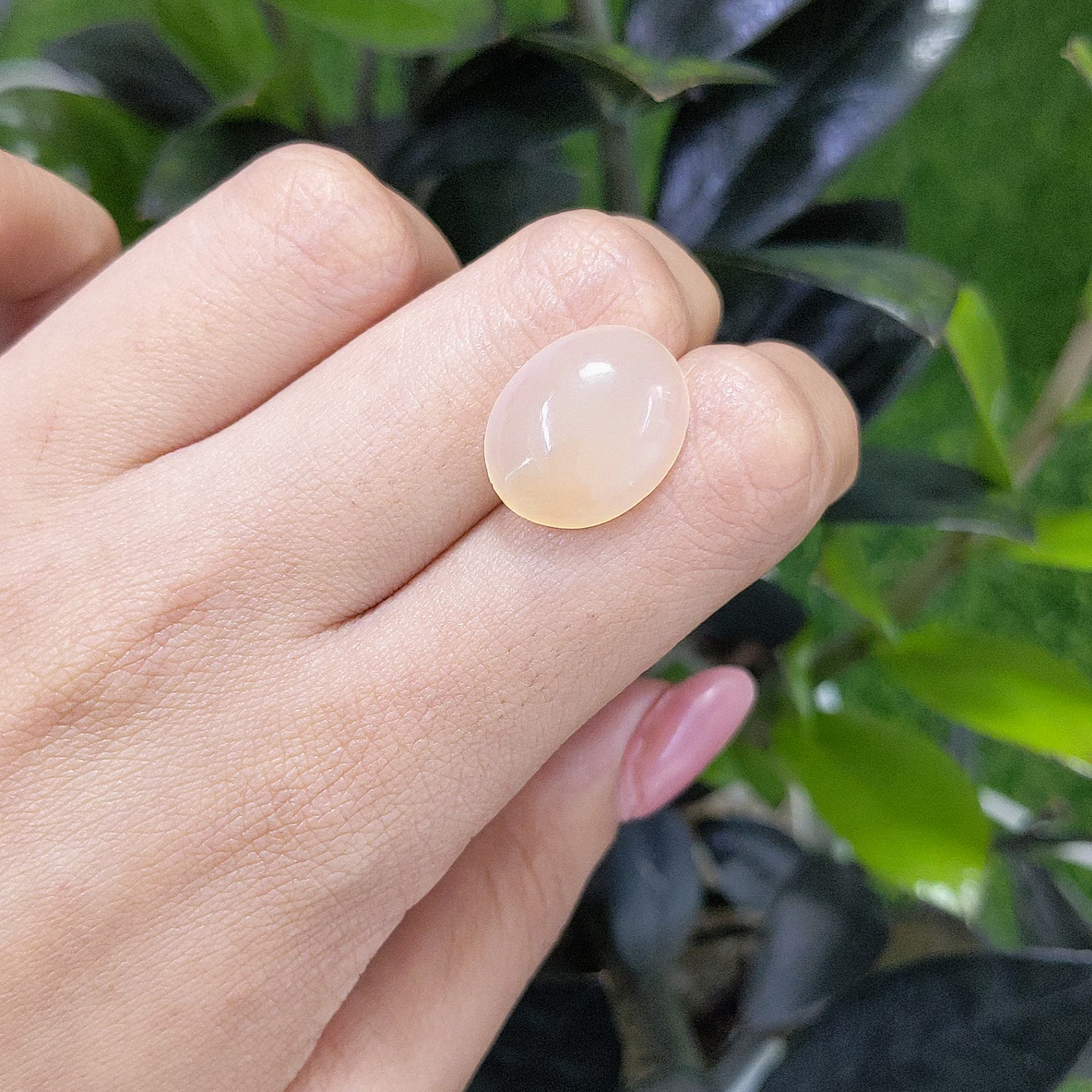 10.08 Ct. Peach Cabochon Moonstone - Image 2