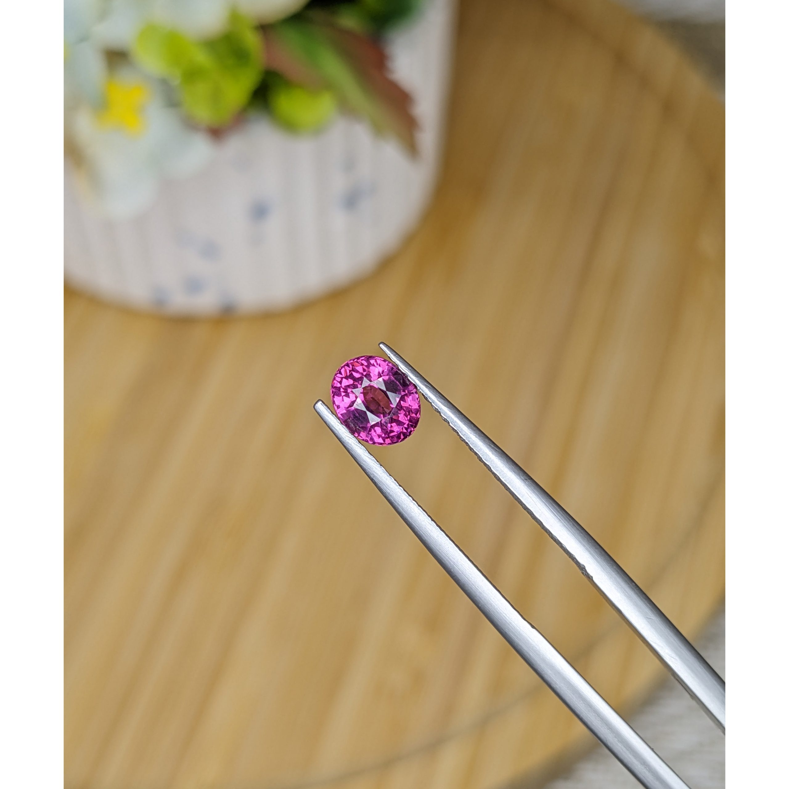 0.99 Ct. Purplish Pink Rhodolite Garnet - Image 2