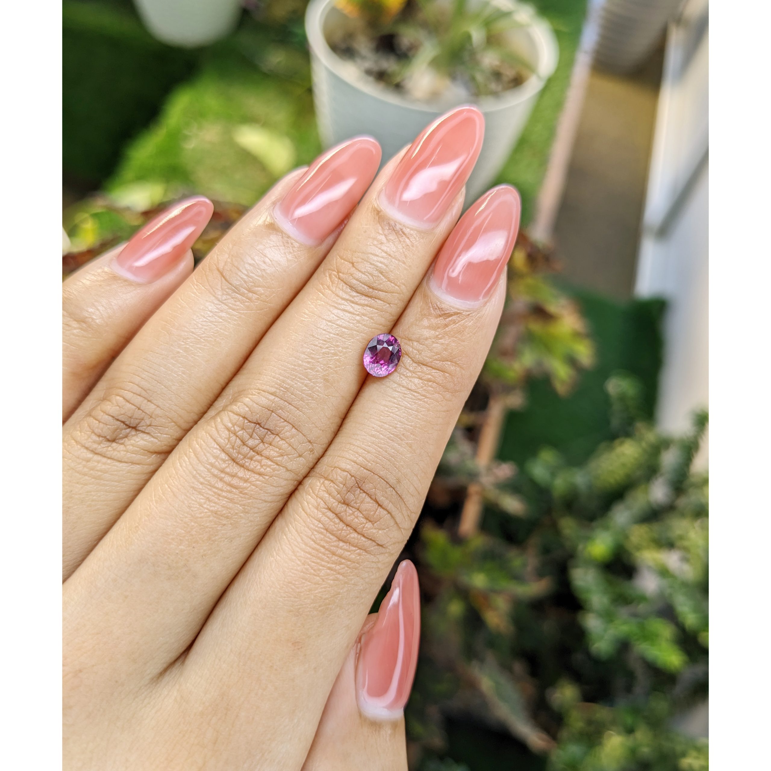 0.99 Ct. Purplish Pink Rhodolite Garnet - Image 3