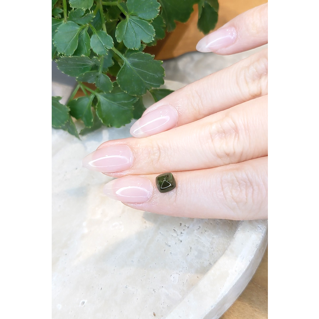 1.55 Ct. Green Cabochon Tourmaline - Image 3